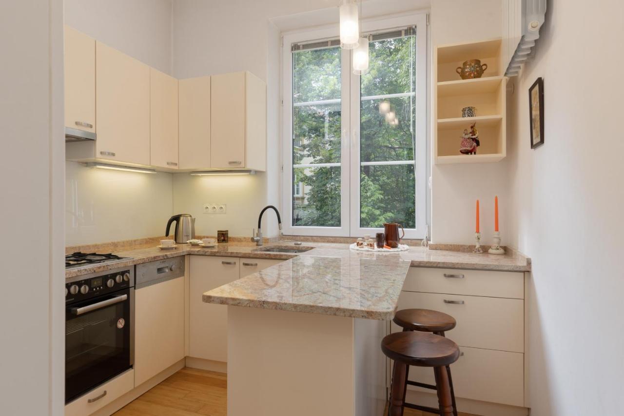 Warsaw New Town Square Apartment For 5 Guests By Noclegi Renters Eksteriør bilde